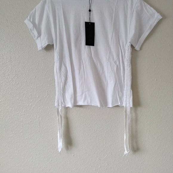 Kendall and Kylie Runched side tie tee - Picture 4 of 8